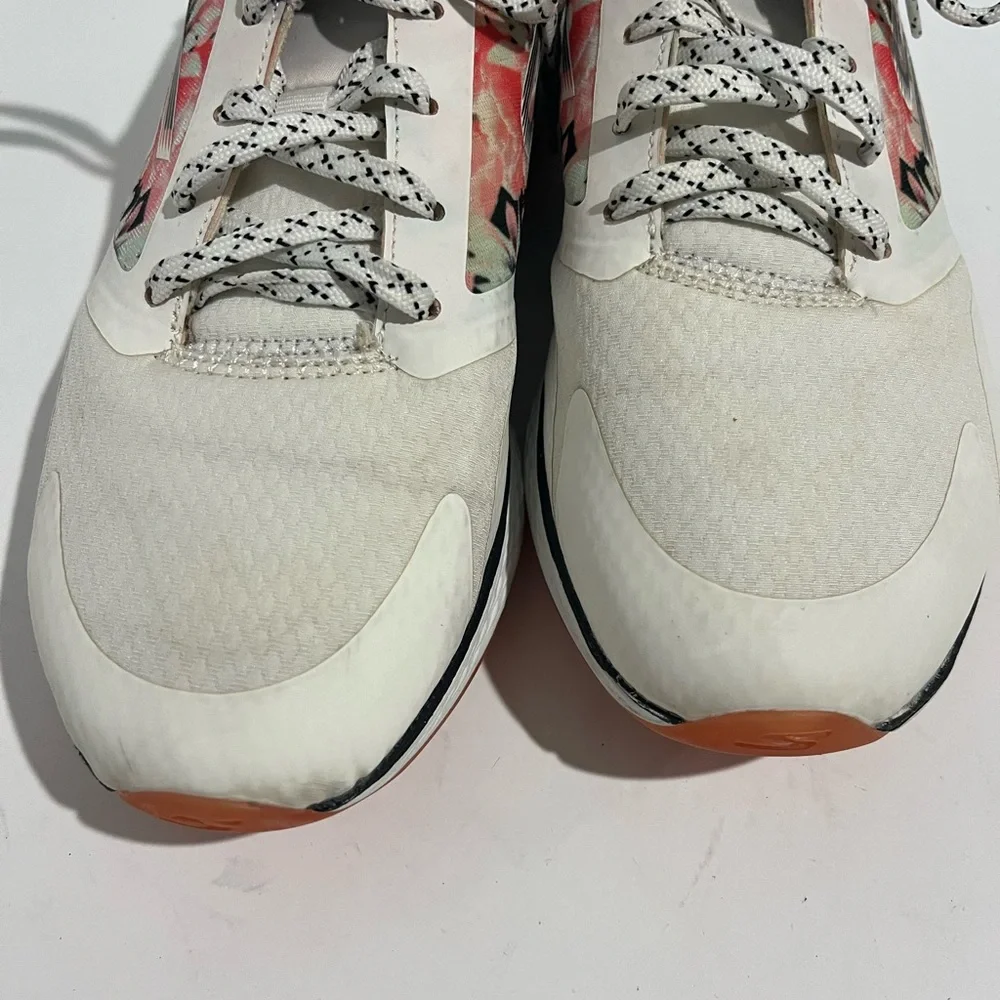 Skechers Women's Go Golf Spikeless Birdie Tropic Golf Shoe Size 6.5 Style‎ 14854